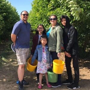 Meet your Posher, Marc